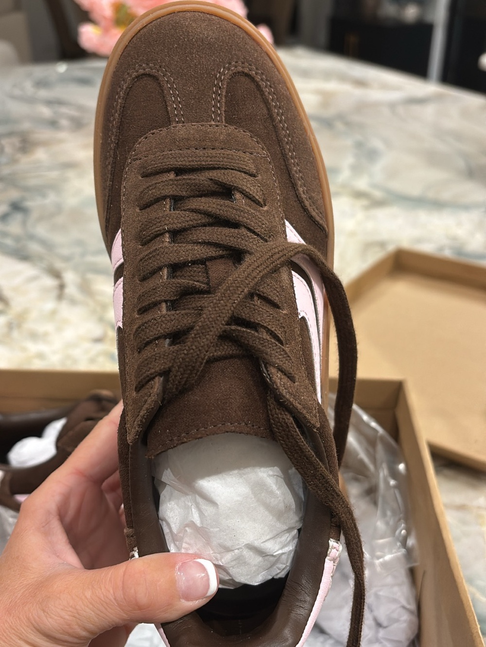 Women's Steve Madden Platform Sneaker,
Size 6, Brand New in Box, Never Worn! - Picture 5 of 6